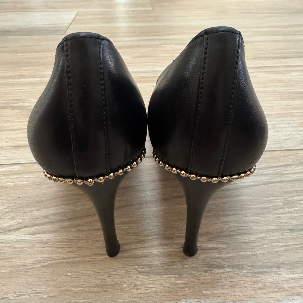 Coach Smith Beadchain Leather Pumps - Picture 7 of 16